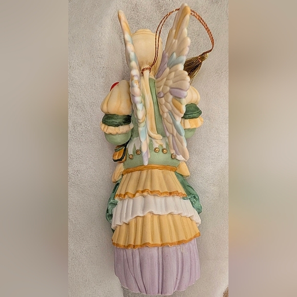 James Christensen Greenwich workshop The Gift of Love Porcelain Angel ornament - Picture 4 of 6